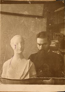 Valery Bryusov, autore e poeta russo, 1900 da Unbekannt