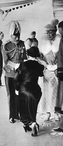 Sindaci e sindachesse di West London presentati al re, Kensington, 1935, 1936 da Unbekannt