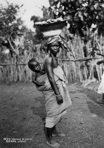 Donna e bambino, Sierra Leone, 20° secolo da Unbekannt