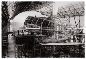 Zeppelin LZ 126 in costruzione, Friedrichshafen, Germania, 1924-1933 da Unbekannt