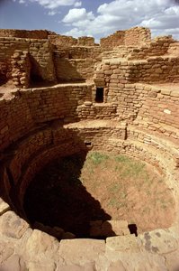 Ingresso a una Kiva, costruita c.11°-14° secolo da Unbekannt Unbekannt