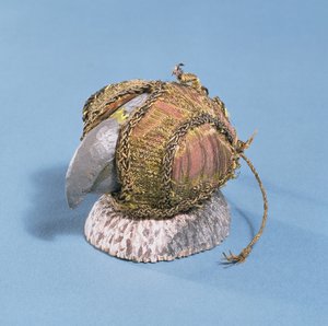 Cappuccio di falco, dalla Collezione Tradescant, fine XV-inizio XVI secolo