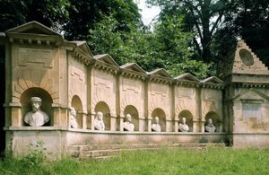 Stowe, William Kent (1684-1748), Tempio dei Valori Britannici, c.1735, Buckinghamshire, Regno Unito