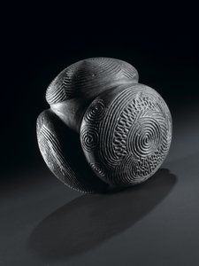 Sfera scolpita da Glass Hill, Towie, Aberdeenshire, Neolitico, c.3000 a.C.