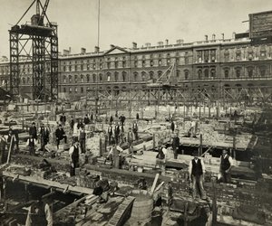 Costruzione dei Nuovi Uffici Governativi, Great George Street, Westminster, Londra, 24 settembre 1902, Regno Unito da Unbekannter Künstler