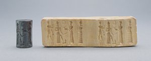 Sigillo cilindrico, mostrato con impressione in gesso, Antico Babilonese, c. XIX-XVIII a.C. da Unbekannt