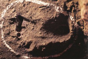Italia, Liguria, Grotte di Toirano, impronte di cacciatore preistorico