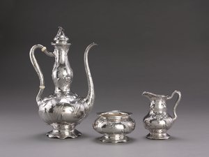 Servizio da Caffè Martelé: Caffettiera, c.1900-1910 da Unbekannt