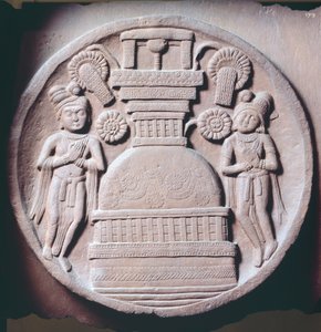 Medaglione con adoratori, rilievo dallo Stupa di Bharhut, monumento buddista, Madhya Pradesh, India, II secolo a.C.