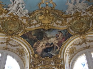 Ninfe che rimuovono il corpo di Psiche dall