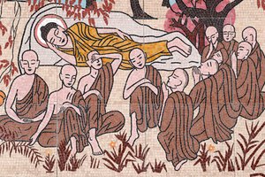 Pagoda buddista Ong Nui, Affresco murale, La vita del Buddha, Dopo 45 anni di insegnamento del Dharma, il Buddha entrò nel Parinirvana, Quy Nhon, Vietnam, 2019 (foto) da Unbekannt
