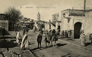 Rue Rouamzine a Meknes, Marocco da Unbekannter Künstler