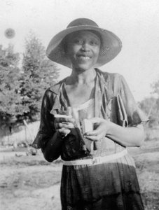 Donna sorridente, c.1935