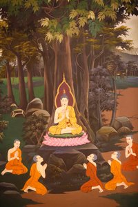 Il Buddha predicò il suo primo sermone ai cinque monaci, Affresco murale, Tempio Wat Botum, Phnom Penh, 2022