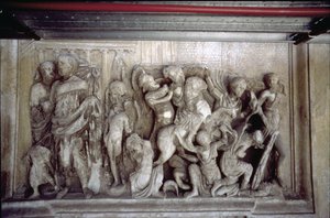 La Facciata Posteriore, dettaglio della decorazione a rilievo antico (alcuni pezzi dall