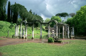 Tre gioielli pendenti, tedeschi, metà-fine XVI secolo