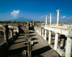 Veduta del foro di Pompei e del Vesuvio da Alec Hunter