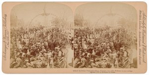 "Ragazze della Booker T. Washington School, Tuskegee, Alabama, la signora McKinley in carrozza", 1899 (foto)