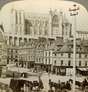 Cattedrale e Strada Principale, Queenstown, Irlanda, fine XIX secolo da Underwood and Underwood