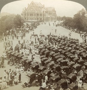 Rickshaw davanti alla Christ Church, Simla, India, 26 giugno 1902 da Underwood and Underwood