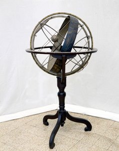 Sfera armillare del XVII secolo: Milano, Museo Nazionale della Scienza e della Tecnologia da Unknown artist