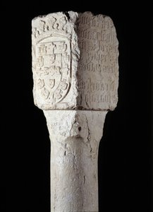 Arte africana: dettaglio di un pilastro di possesso noto come Sant