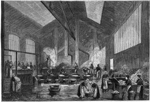 Officina di selezione del vetro, rue de Crimee a Parigi. Incisione in "La Nature: revue des sciences et de leurs applications aux arts et a l