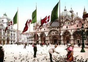 Illustrazione che rappresenta Piazza San Marco a Venezia (fotochrome della fine del XIX secolo) da Unknown artist