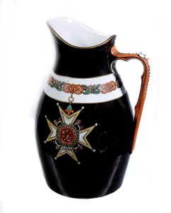 Vaso con croce dell