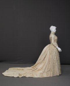 Abito da sposa da Unknown artist