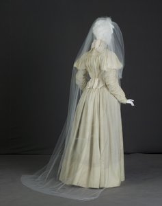 Abito da sposa da Unknown artist