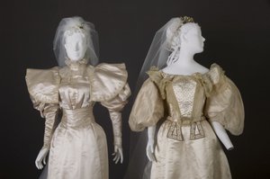 Abiti da sposa da Unknown artist