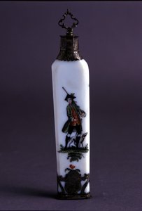 Bottiglia per profumi in ceramica del XVIII secolo da Unknown artist