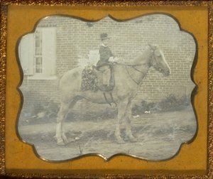 [Ragazzo con cappello a cavallo] da Unknown artist