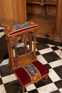 Arredamento, Sedia degli assistenti, Prie-Dieu arazzo, seconda metà del XIX secolo da Unknown artist