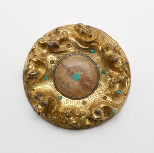 Placca in bronzo dorato con animali in un paesaggio da Unknown artist