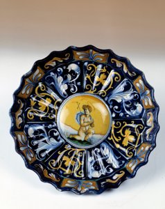 Coppa di maiolica godronata decorata con un angioletto da Unknown artist