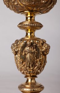 Oreficeria. Calice. Dono del canonico A. Le Vaillant de la Bassarderie, decano del capitolo della cattedrale dal 1726 al 1758. XVIII secolo. Dettaglio. da Unknown artist