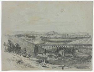 Vista panoramica di un ponte ferroviario e della città