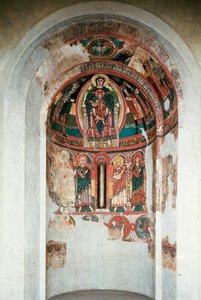Rappresentazione della Vergine e del Bambino circondati dai Re Magi. Affresco dell