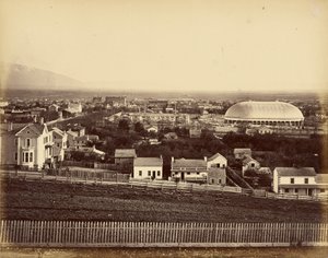 [Vista del Tabernacolo di Salt Lake e della città]. da Unknown artist