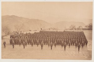 4° Reggimento Gurkha (Fucilieri) in parata