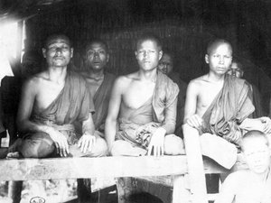 Monaci cambogiani - fotografia, fine XIX secolo da Unknown photographer
