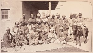 Durbar Maidan e capi di Logar, Kabul da Unknown photographer