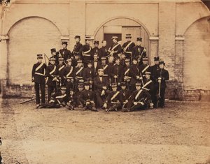 Quarto trimestre, Seminario Militare della Compagnia delle Indie Orientali, Addiscombe, giugno 1857 da Unknown photographer