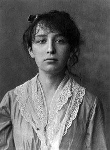 La scultrice francese Camille Claudel (1864-1943) qui nel 1884