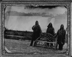 Ritratto di gruppo alle Cascate del Niagara, c.1855 da Unknown photographer