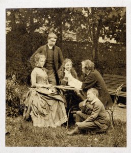Gustave Eiffel con la famiglia. Fotografia 1882