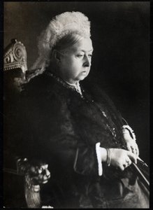 Ritratto della Regina Vittoria (1819-1901), Regina del Regno Unito di Gran Bretagna e Irlanda. Collezione FPL. da Unknown photographer