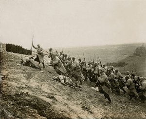 Guerra del 14-18 (1914-1918) - Propaganda - Lastra di vetro stereoscopica fotografica LSU (L.S.U. La Stereoscopie Universelle) edita nel 1914: rimozione del grande sperone di Notre-Dame de Lorette (comune di Ablain-Saint-Nazaire - Ablain Saint Nazaire, Pas da Unknown photographer